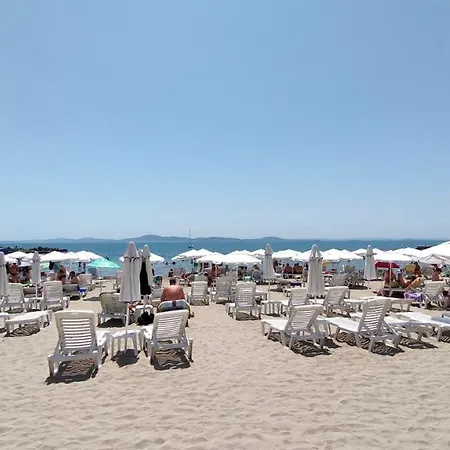 Apartment Първа Линия Апартаменти Pomorie