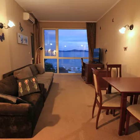 първа линия Apartmán Pomorie