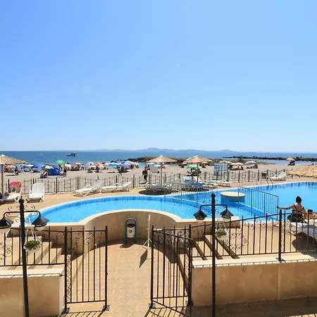 първа линия Apartmán