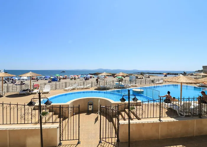 първа линия Apartament