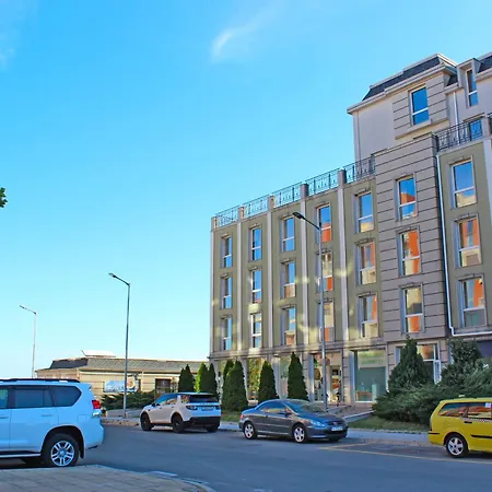 първа линия Pomorie