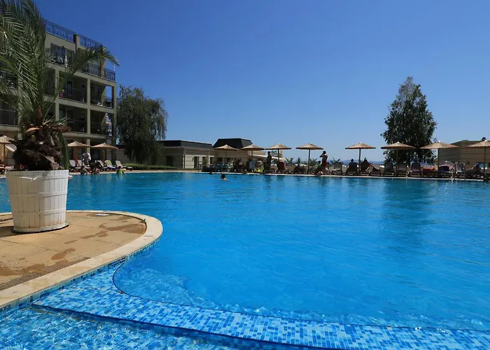 първа линия * Поморие