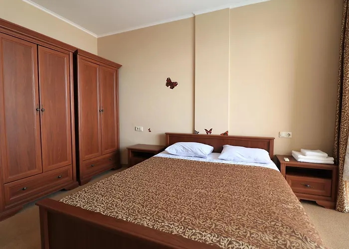 Апартамент първа линия *